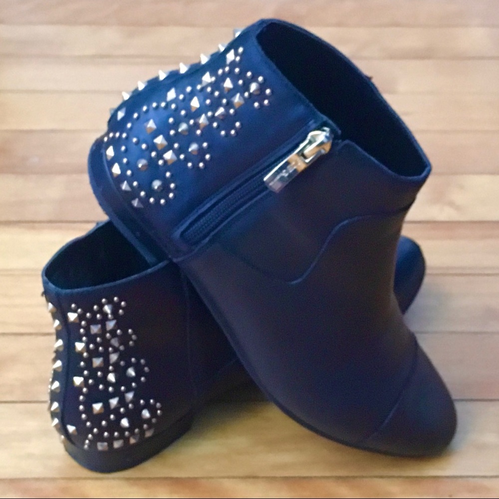 BCBGeneration Logan Studded Ankle Leather Booties